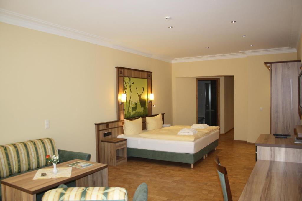 Wald-Hotel Heppe Dammbach Habitación foto