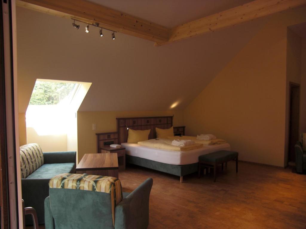 Wald-Hotel Heppe Dammbach Habitación foto