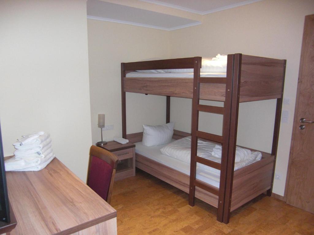 Wald-Hotel Heppe Dammbach Habitación foto
